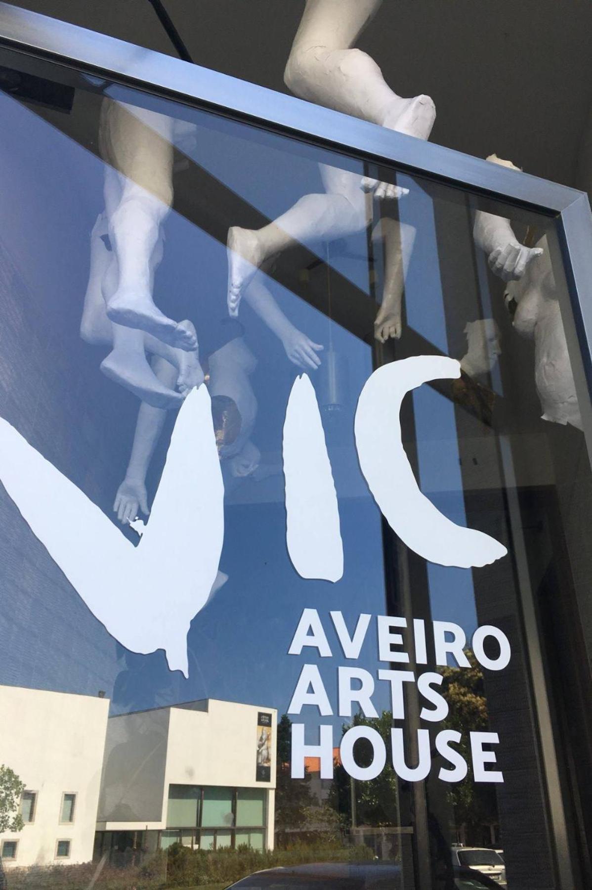 Vic Aveiro Arts House Exterior foto